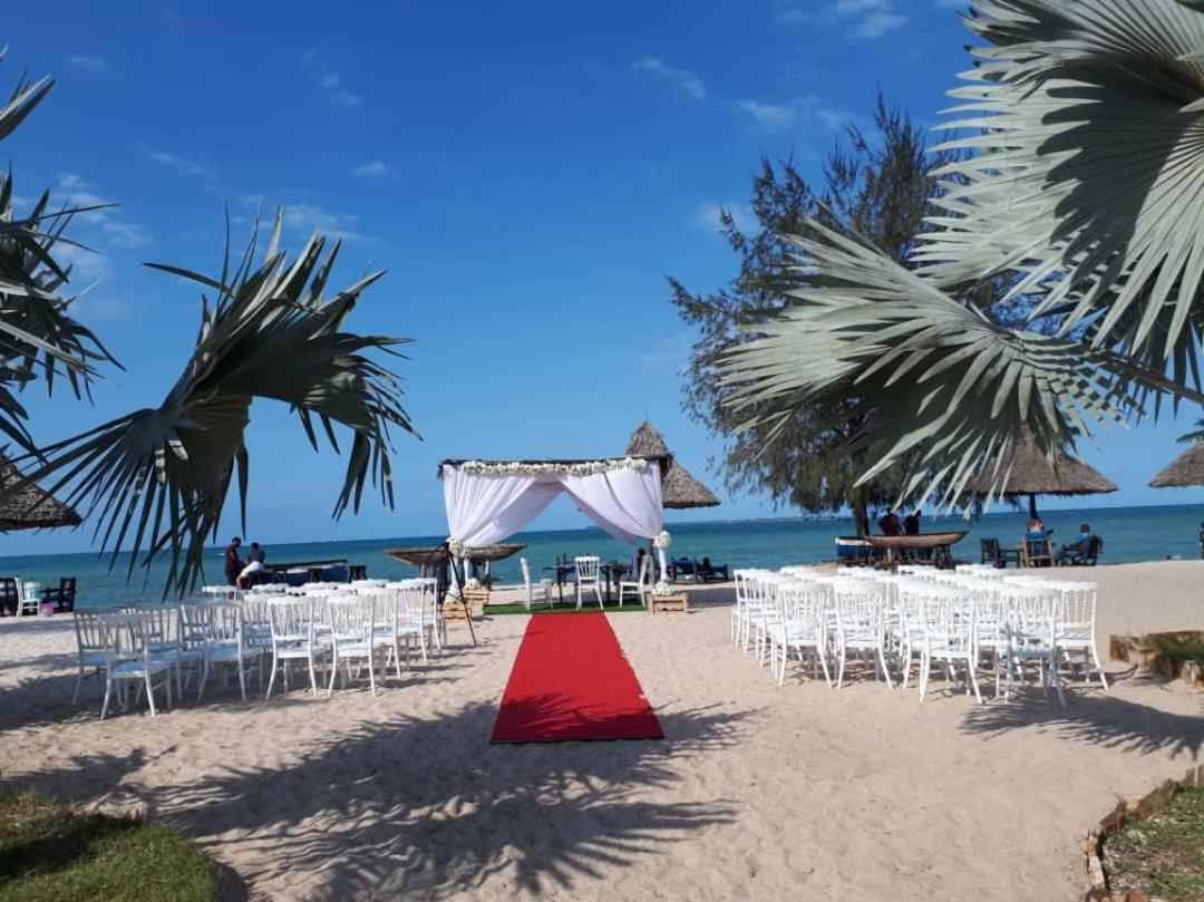 Kijiji Beach Resort Dar es Salaam Exterior photo